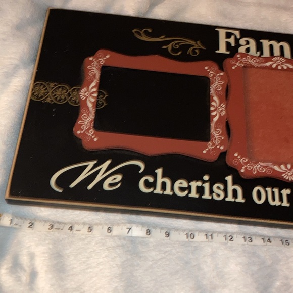 3 picture wall frame NWOT Family We Cherish Our time spent together - Picture 6 of 11